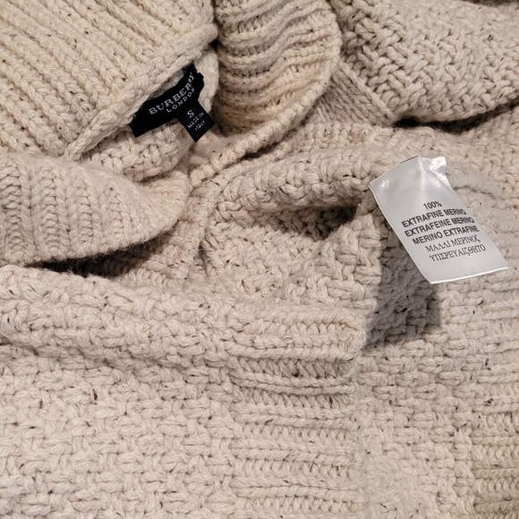 BURBERRY MEN'S SWEATER SIZE S - Picture 4 of 13